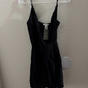 H&M Women black dress with tag size S